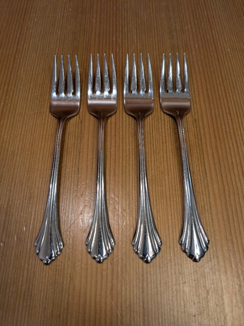 Lot of 4 Oneida BANCROFT Stainless Steel 6.75" Salad Forks Fork Set USA - GUC